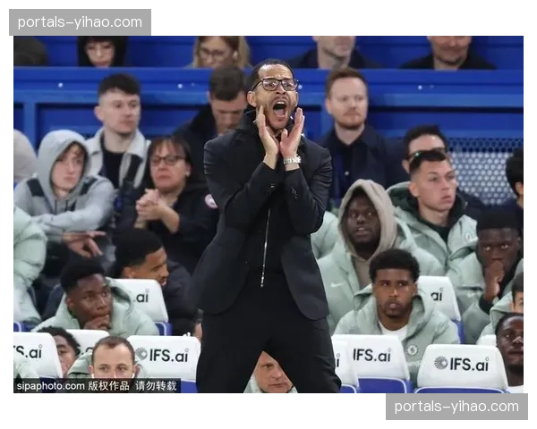切尔西斯坦福桥堡垒沦陷，波切蒂诺战术体系遭遇全面质疑